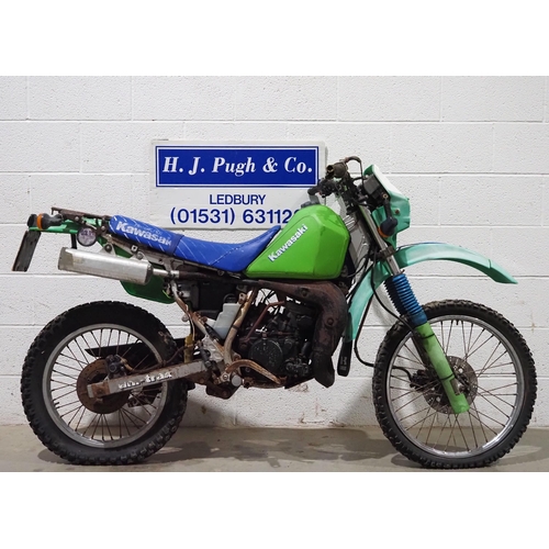 1000 - Kawasaki MX125 motocross bike project.
Frame No. MX125B-001390
Engine No. MX125AE003266
Has been bar... 