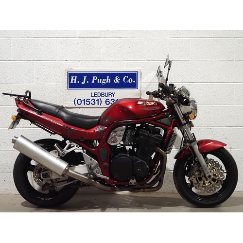 1002 - Suzuki GSF1200 Bandit motorcycle. 2000. 1157cc. 
Runs and rides. MOT until 01.02.05. Comes with MOT ... 