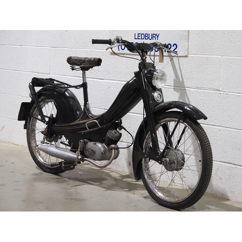 1007 - Norman Nippy moped.
Engine No. 2649599
Runs but not ridden for some time so will require recommissio... 