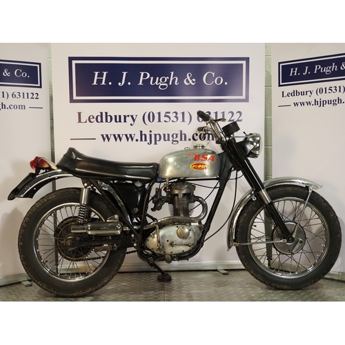 1011 - BSA B44B Victor EA motorcycle. 1967. 441cc. 
Frame No. B44EA2272
Engine No. B44EA2272
Runs and rides... 