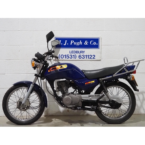 1013 - Honda CG125 motorcycle. 1996. 124cc. 
Frame No. 9C2JC1821SR011109
Engine No. JC18E5007270
Runs and r... 