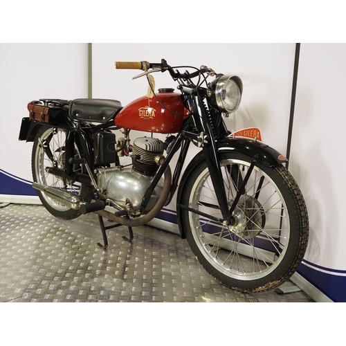 830 - Gilera 125 Tourer motorcycle. 1949. 125cc
Engine No. 16439
Good compression.
Reg. 729 UXU. V5