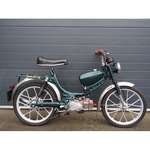 857 - Puch Maxi-s moped. 49cc. 1979. 
Frame No. 3200706
Engine No. 3200706
Runs and rides. Will need light... 
