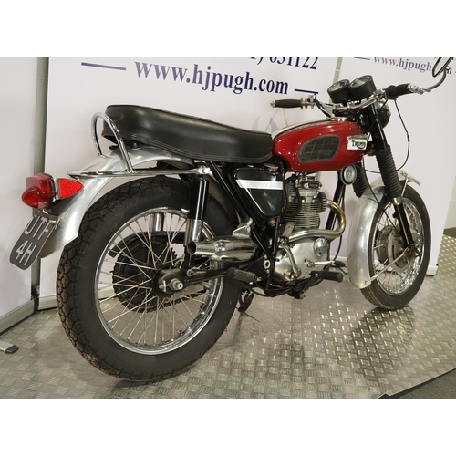 877 - Triumph TR25W  Trophy motorcycle. 1969. 249cc
Frame No. JD 01472TR.25W
Engine No. JD 01472TR.25W
Par... 