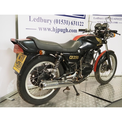 879 - Honda CB250 motorcycle project. 1982. 248cc
Frame No. MC02-2019622
Engine No. MC02E-2019661
Part of ... 