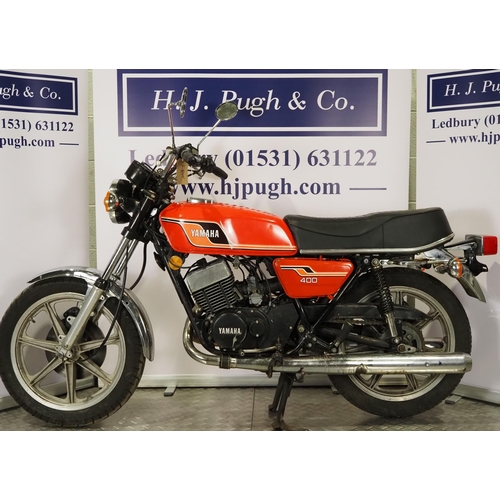 899 - Yamaha RD400 motorcycle. 1976. 399cc. 
Frame No. 1A1008827
Engine No. 1A1-308468
Runs and rides. Can... 