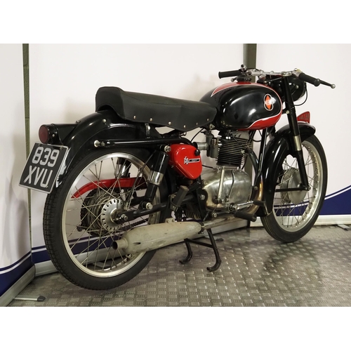 915 - Gilera 150 Sport motorcycle. 1954. 150cc
Frame No. 182-9354
Engine No. 188-4130
Runs and rides. Last... 