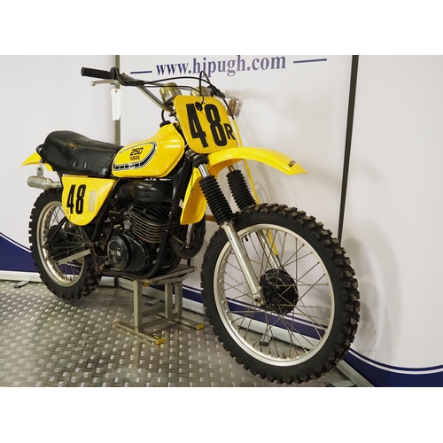 917 - Yamaha YZ250C motocross bike. 
Frame No. 509-102163
Engine No. 509-102163
Runs. 
Engine turns over w... 