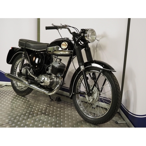 920 - BSA B175 Bantam motorcycle. 1969. 175cc
Frame No. JC02904D175
Engine No. JC02904B175
Runs and rides.... 