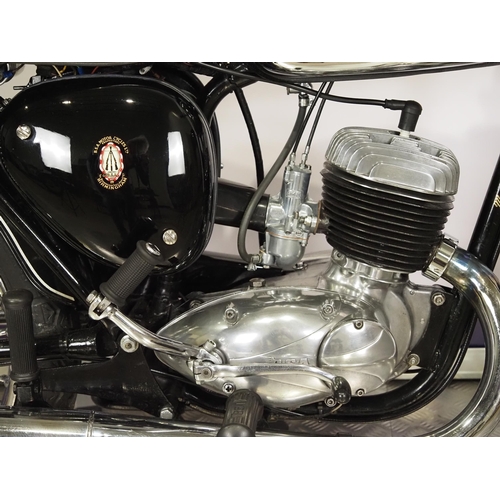 920 - BSA B175 Bantam motorcycle. 1969. 175cc
Frame No. JC02904D175
Engine No. JC02904B175
Runs and rides.... 