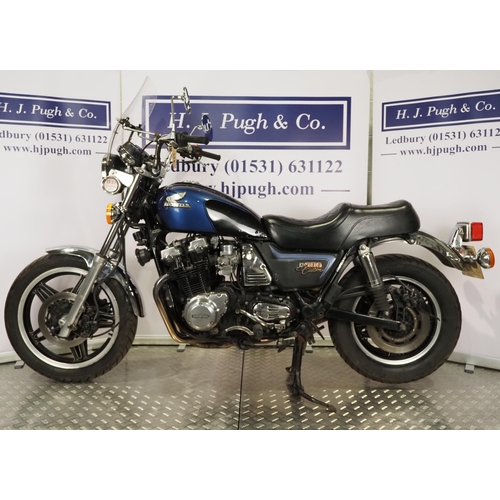 925 - Honda CB900 Custom. 1982. 900cc. 
Frame No. 1HFSC0409CA206786
Engine No. SC04E 2207022
Runs and ride... 