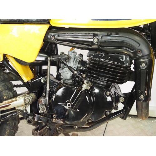 926 - Suzuki RM60 childs scrambler. 1981.
Frame No. RM60 -100061
Engine No. RM60-100149
Engine turns over ... 