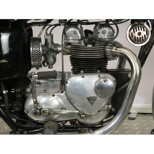 932 - Triumph 350 motorcycle. 1958. 350cc
Frame No. H4290
Engine No. T90 H29827
Runs and rides. Had been s... 