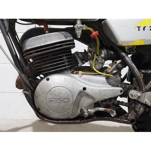 933 - Yamaha TY250 trials motorcycle. 250cc
Frame No. 434-013549
Engine No. 434-013549
Runs and rides. 
No... 