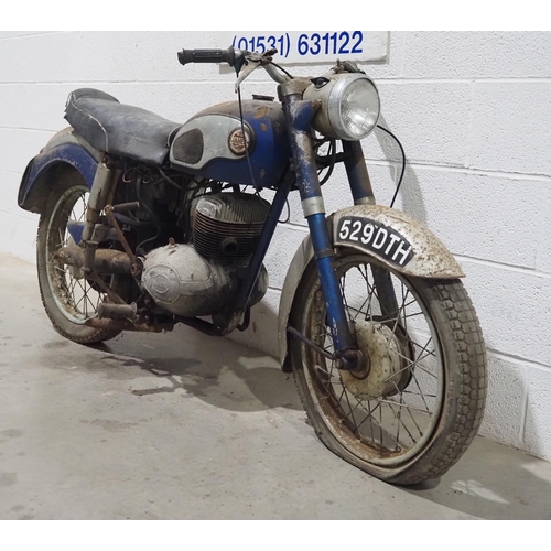 938 - James Superswift motorcycle project. 250cc
Frame No. EM25-399
Engine No. 429D 12970
Has been dry sto... 