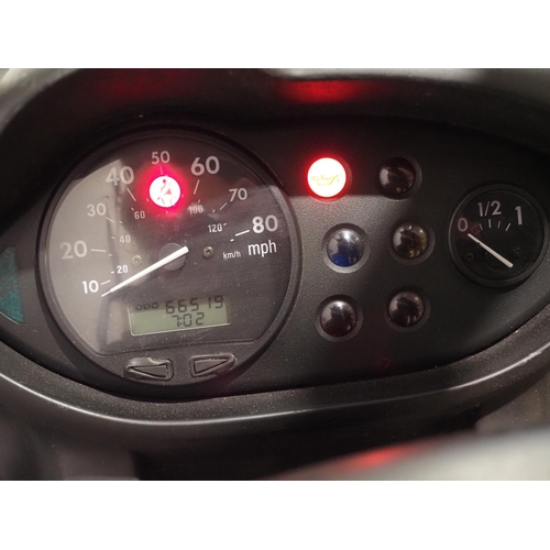 942 - BMW C1 motorcycle. 2002. 125cc
Engine starts and runs but won't rev. 
Reg. HT02 HFY. V5. Key