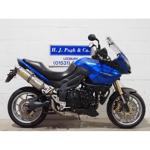 943 - Triumph Tiger 1050 motorcycle. 2007. 1050cc. 
Non runner but engine turns over. Cat C in 2015. Comes... 