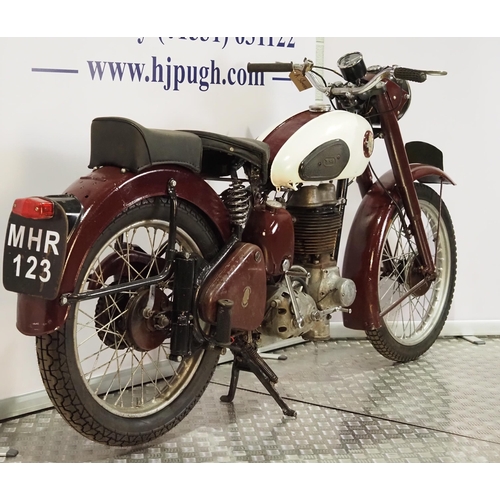 951 - BSA C11G motorcycle project. 1955. 250cc. 
Frame No. BC11S 56721
Engine No. BC11G 23059. Does not ma... 