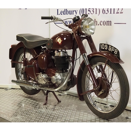 952 - BSA C11G motorcycle. 1956. 250cc. 
Frame No. BC115416998
Engine No. BC11G22568
Engine turns over wit... 