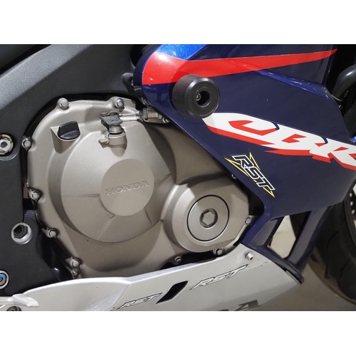 975 - Honda CBR600 RR motorcycle. 2006. 599cc. 
Frame No. JH2PC37A45M209433
Engine No. PC37E2328092
Runs a... 