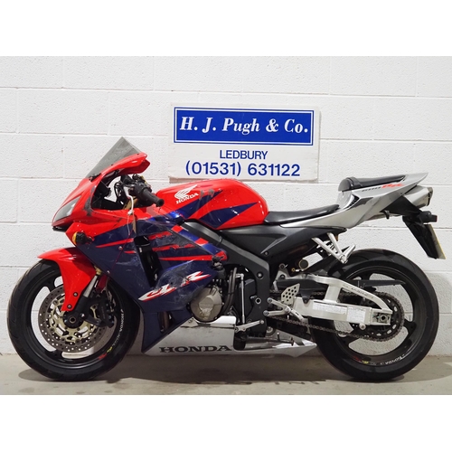 975 - Honda CBR600 RR motorcycle. 2006. 599cc. 
Frame No. JH2PC37A45M209433
Engine No. PC37E2328092
Runs a... 