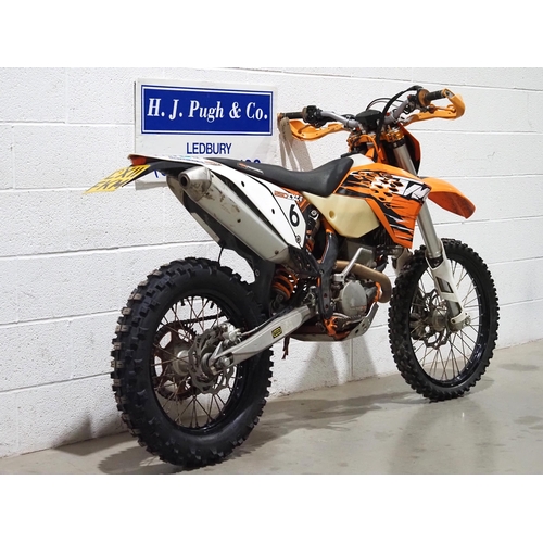 976 - KTM EXC-F 250 enduro bike. 2011. 250cc. 
Frame No. VBKRFA403BM154895
Engine No. 0177048188
Runs and ... 