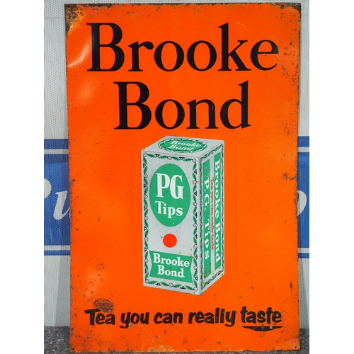 111 - Tin sign - Brooke Bond 29