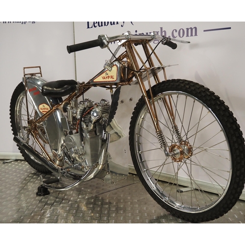 813 - Vampire-Vincent Speedway motorcycle. 1947
Frame - Vampire (England), build by Alex Moseley 
Engine -... 