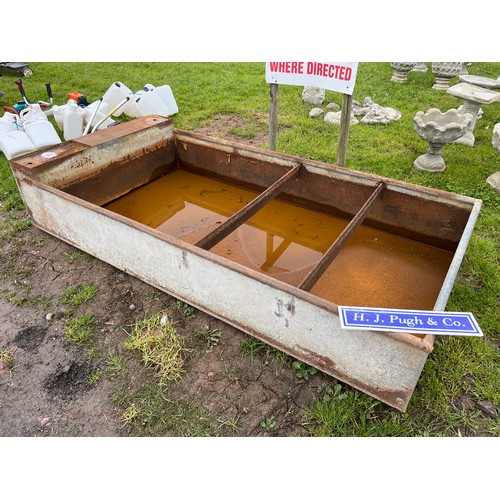 153 - Large galvanised water tank/planter 8 x 4ft