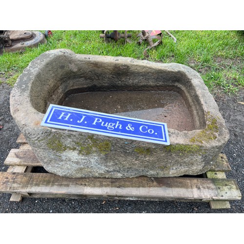 163 - Stone trough 3 x 2ft