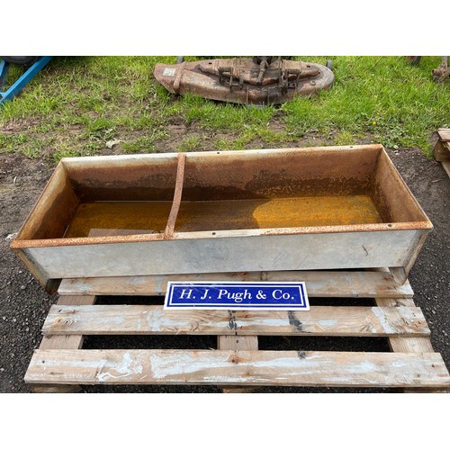 164 - Galvanised water trough 4ft