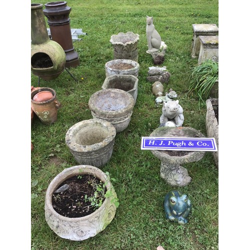 247 - Garden ornaments and planters