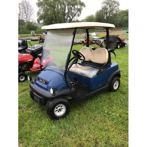 367 - Golf buggy