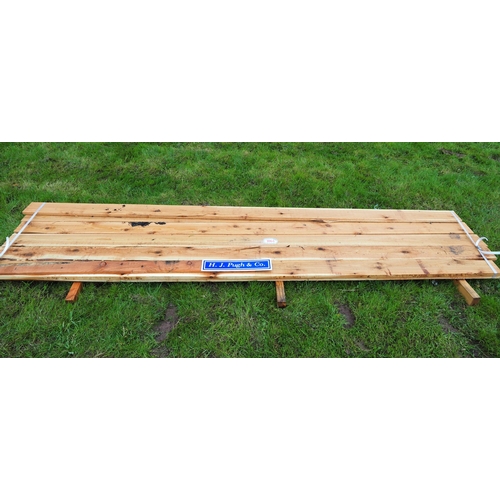 1064 - Mixed Cedar boards 3.6m - 11