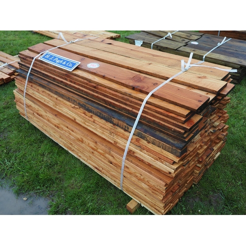 1065 - Mixed Cedar boards 1.8m - approx. 126