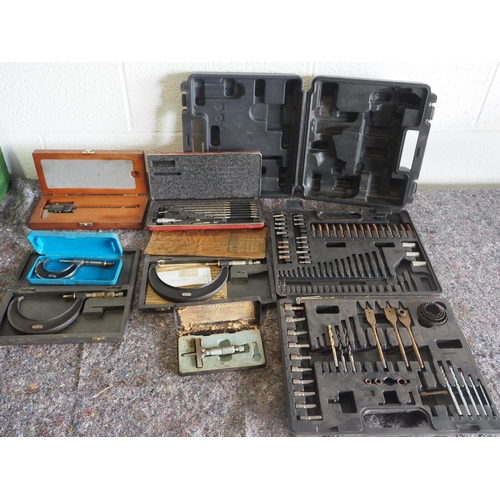 663 - Moore & Wright micrometres, drill bits and other measuring tools