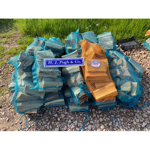 1489 - Bags of netted log offcuts - 20