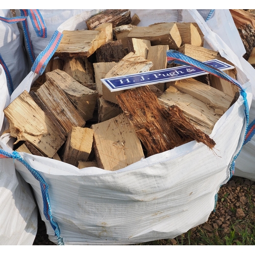 1495M - Bag of Oak offcuts