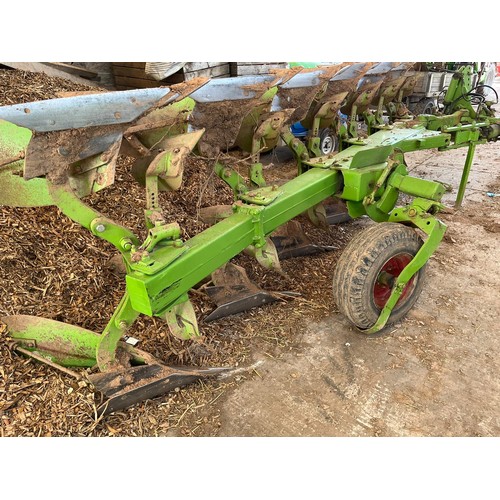 1552 - Dowdeswell 130 6 furrow reversable plough