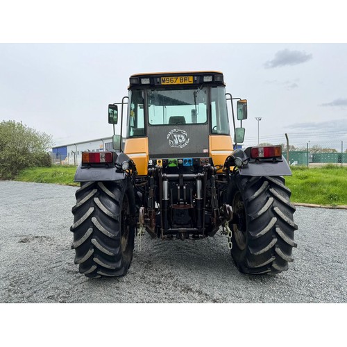 289 - JCB Fastrac 185-65. 1995. Showing 8519 hours, 65kph, new tyres, PUH, air con and front weights. Owne... 