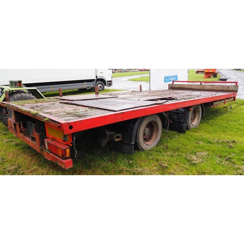 1536 - Low tandem axle trailer