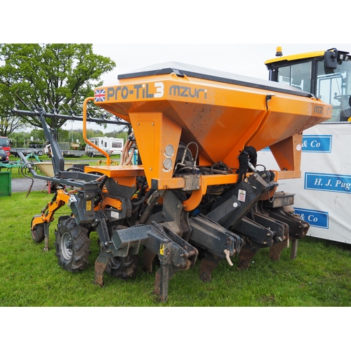 1562 - Mzuri Pro-Til 3 direct drill. Good working order, 1 owner genuine off farm machine due to change of ... 