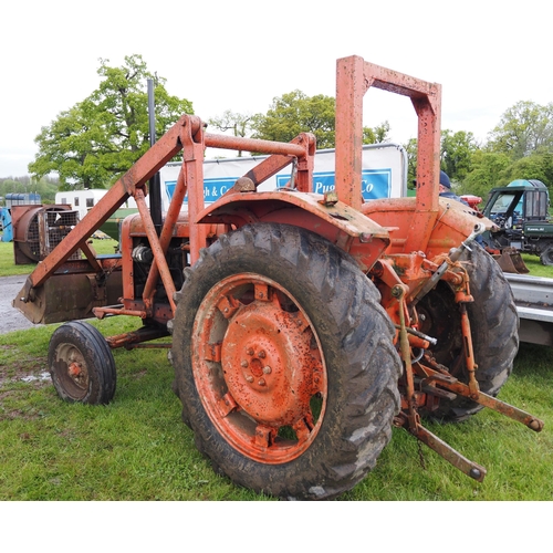 1586 - Nuffield 10/60 tractor with loader