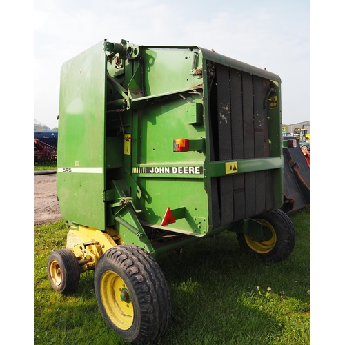 1607 - John Deere 545 round baler - string. Monitor in office