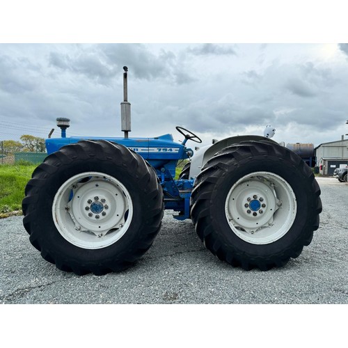 281 - County 754 Select-O-Speed tractor. 1969. Good Year tyres, agricultural spec, 1 x DASV, imported from... 
