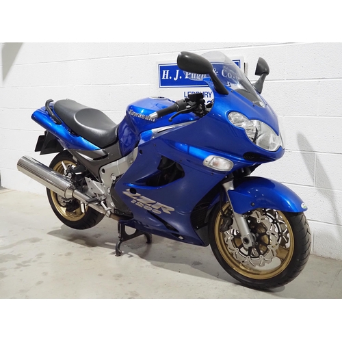 1026 - Kawasaki ZZR1200 motorcycle. 2003. 1164cc. 
Runs and rides. Comes with history including invoices an... 