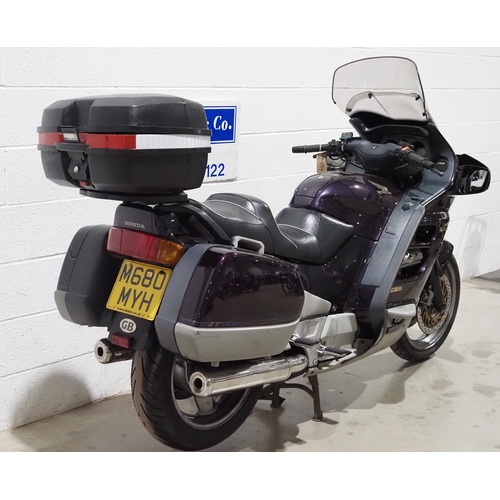 1028 - Honda ST1100 motorcycle. 1995. 1084cc. 
Runs and rides. MOT until 25.04.25 and comes with MOT test c... 