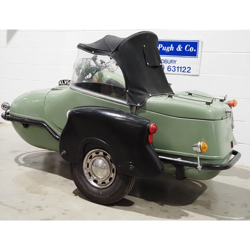 1033 - Sunbeam S7 sidecar outfit. 1950. 487cc
Frame No. S7 3193
Engine No. S813294
Runs and rides, starts e... 