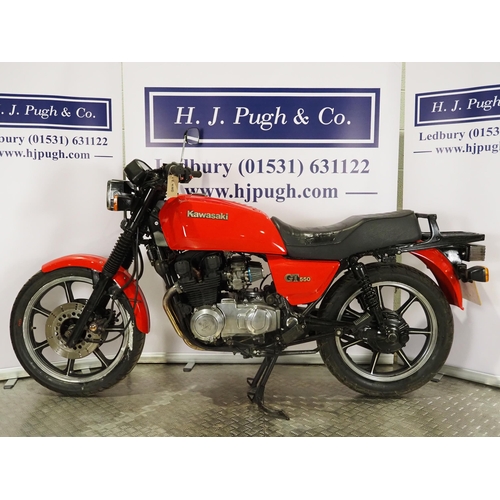 1046 - Kawasaki GT550m motorcycle. 1997. 553cc
Runs but carburettors require attention. New battery, front ... 