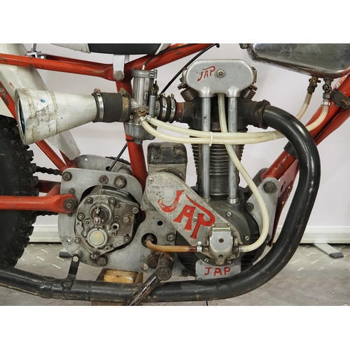 841 - Hagon JAP grasstrack motorcycle. 1960s. 500cc. 
Engine No. JOS/D/77293/4
Engine turns over. Has been... 